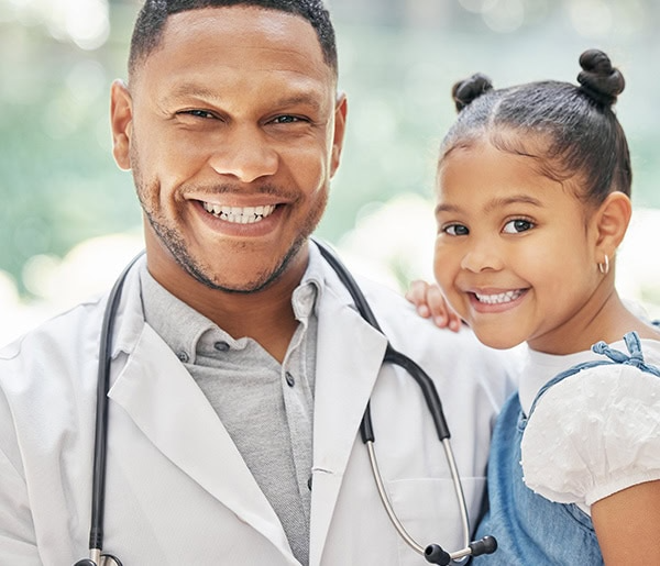 Flat Feet in Kids: When Should Parents Worry?